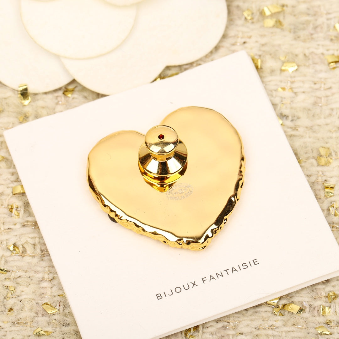 18K Chanel Black Heart Brooch