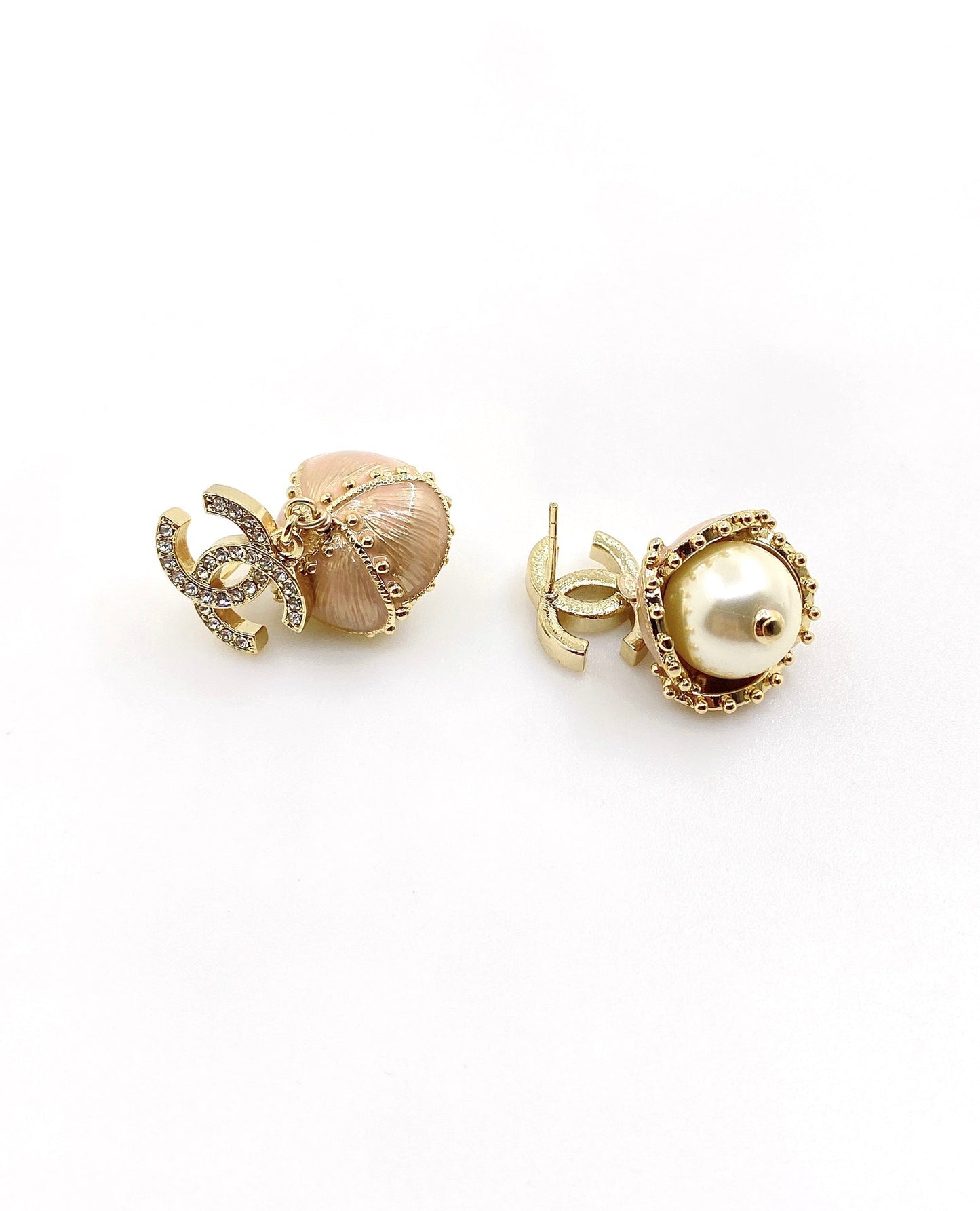 18K Chanel Flowers Earrings