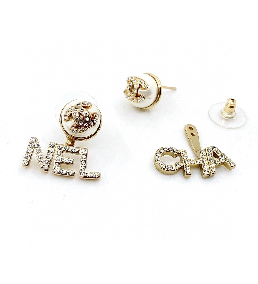 18K Chanel Diamonds Script Earrings