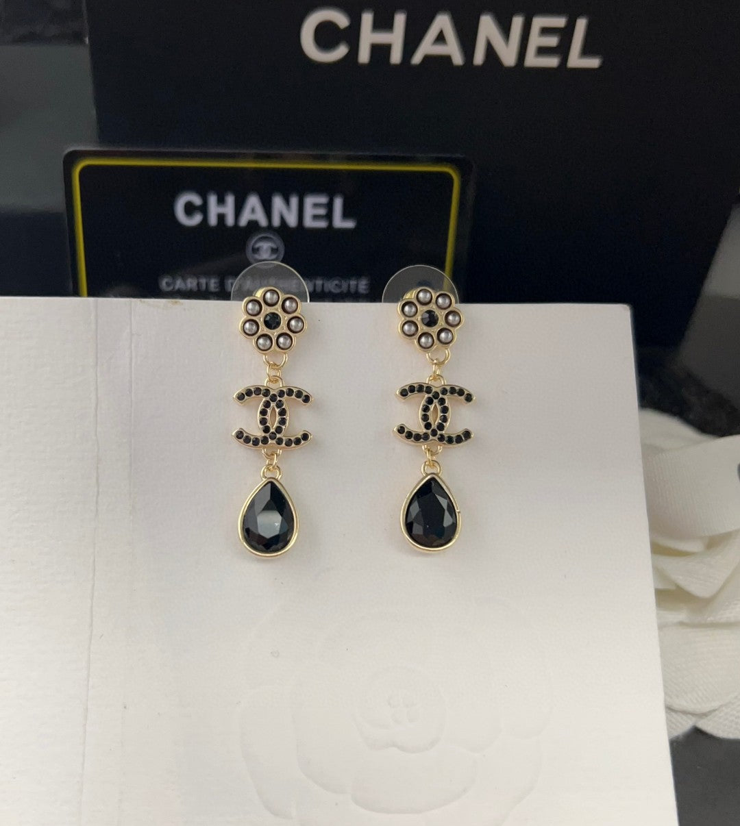 18K Chanel Black Crystals Earrings