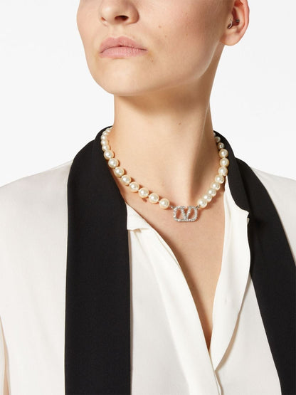 18K Valentino VLogo Signature Necklace
