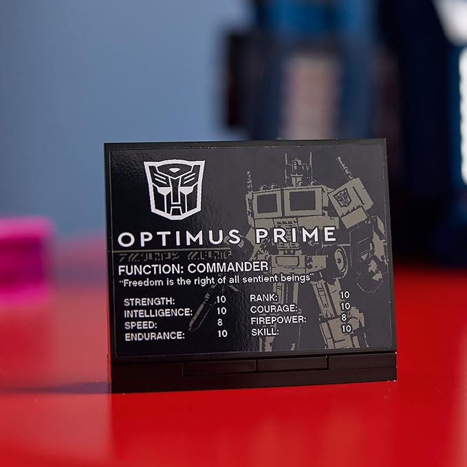 LEGO® ICONS: Optimus Prime (10302)