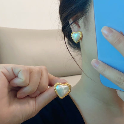 18K  Chanel Heart Pearl Earrings