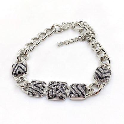 18K  Chanel Star Diamonds Necklace