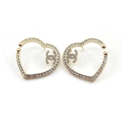 18K  Chanel Diamond Heart Earrings