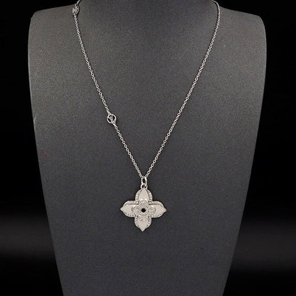 18K Louis Vuitton Medaillon Necklace