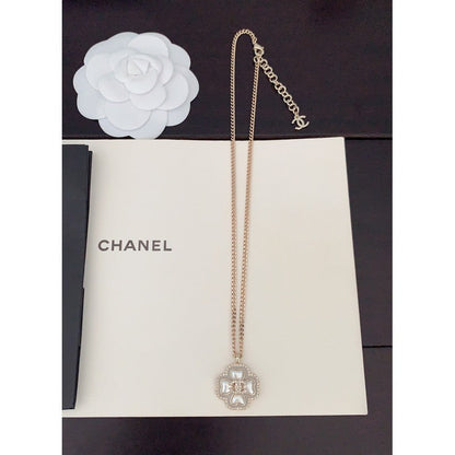 18K  Chanel Camellia Pearl Necklace