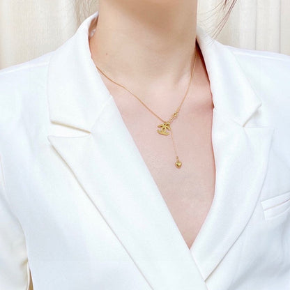 18K  Chanel Heart Pendant Gold Necklace