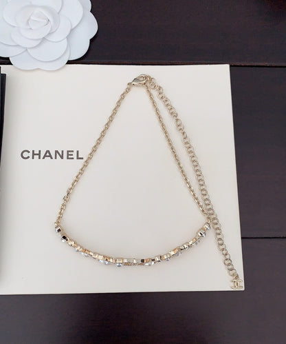 18K  Chanel White Pearl Crystals Necklace