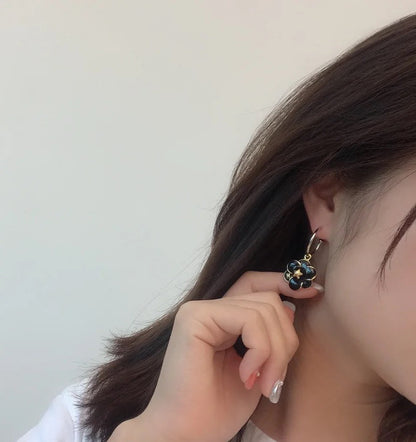 18K  Chanel Flower Earrings