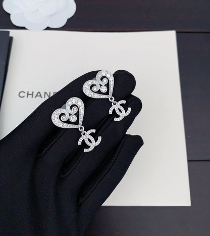 18K  Chanel Heart Diamond Earrings