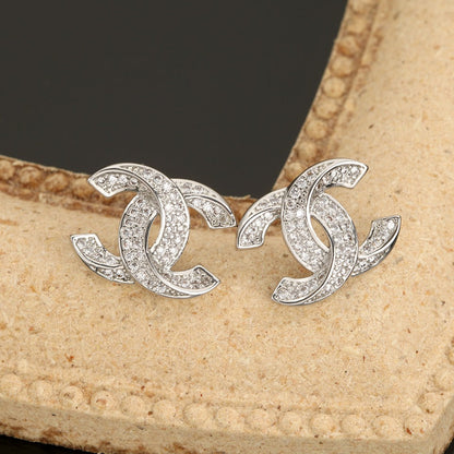 18K  Chanel Diamonds Earrings