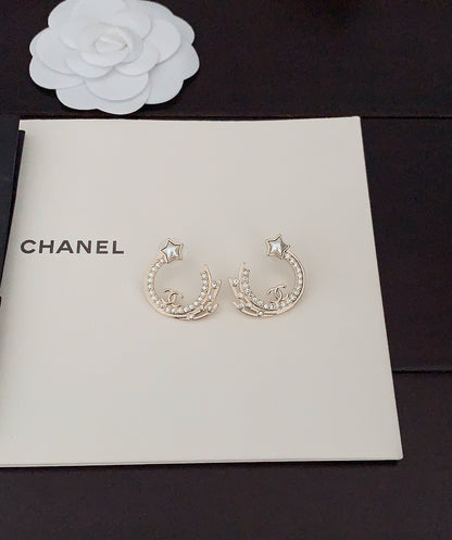 18K  Chanel Crystals Earrings
