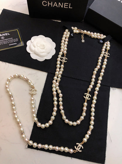 18K  Chanel Pearl Choker Necklace