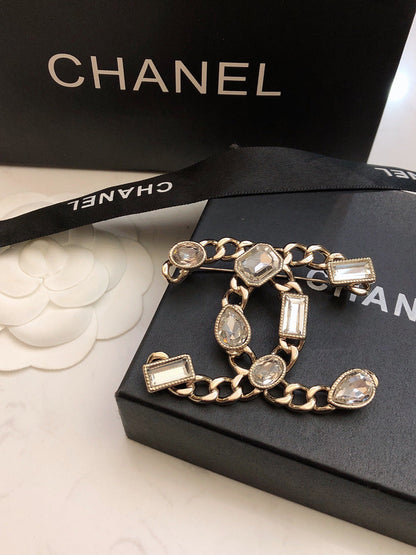 18K  Chanel Crystals Strass Brooch