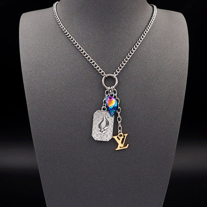 18K Louis Vuitton Shell Necklace