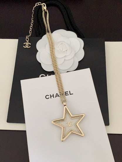 18K  Chanel Star Chain Necklace