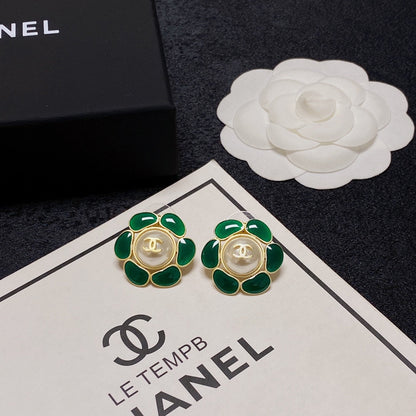 18K  Chanel Emerald Petals Earrings