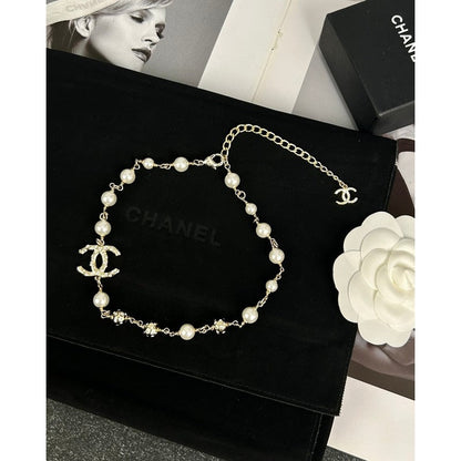 18K  Chanel White Pearls Necklace