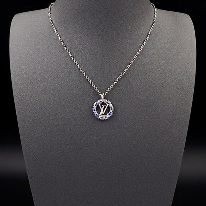 18K Louis Vuitton Louise By Night Necklace