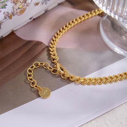 18K Dior 30 Montaigne Pearls Necklace