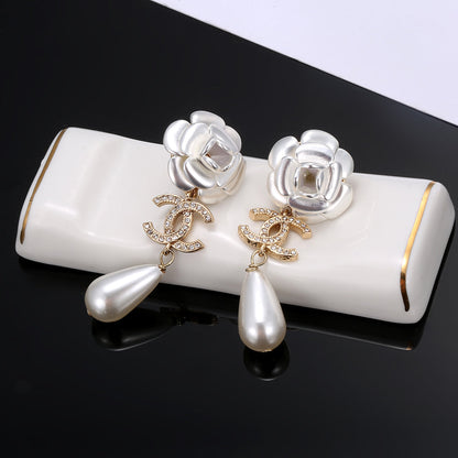 18K  Chanel Flower Pearl Earrings