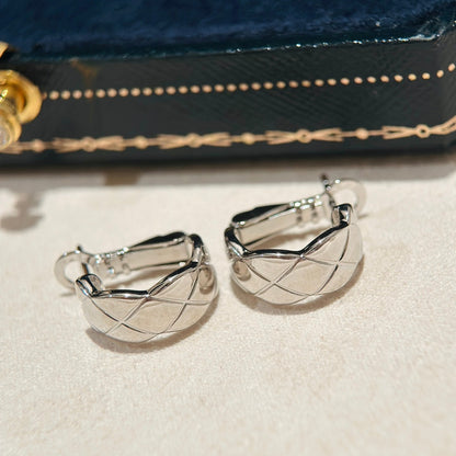 18K  Chanel Coco Crush Earrings