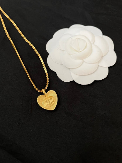 18K  Chanel Vintage Necklace