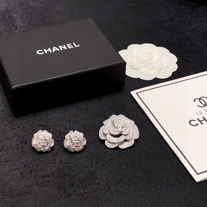 18K  Chanel Full Diamond Camellia Brooch